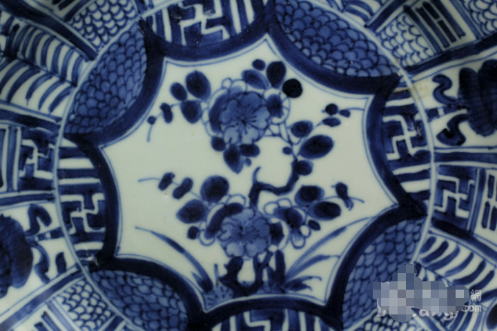 古玩陶瓷【康熙·青花獨步于清王期的時代】花押款青花盤拍賣，當前價格3288元