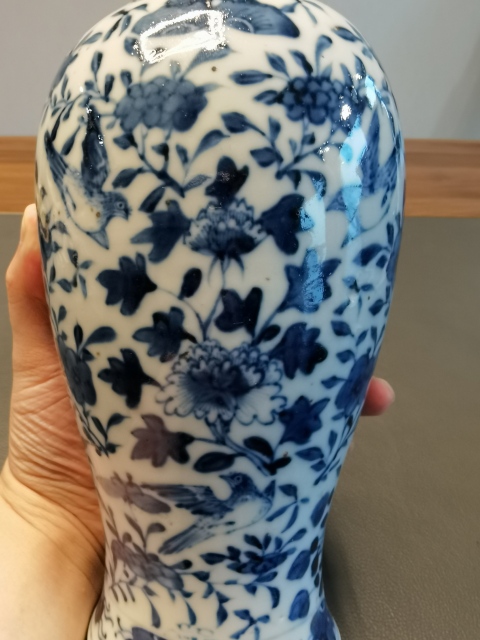 古玩陶瓷晚清青花花鳥紋大雞腿瓶拍賣,當(dāng)前價(jià)格750元