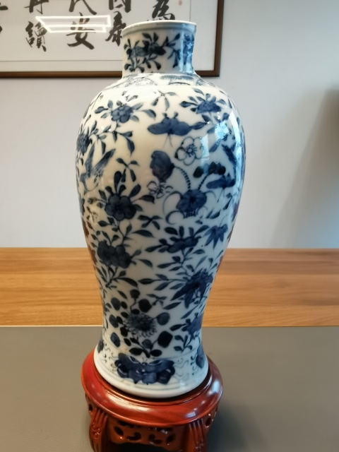 古玩陶瓷晚清青花花鳥紋大雞腿瓶拍賣,當(dāng)前價(jià)格750元
