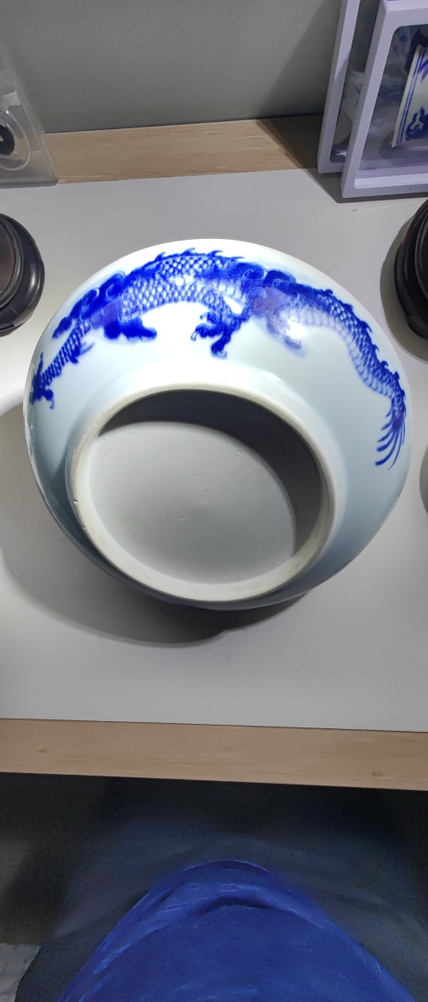 古玩陶瓷清雍正·青花過墻龍紋盤拍賣，當前價格17000元
