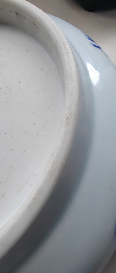 古玩陶瓷清雍正·青花過墻龍紋盤拍賣，當前價格17000元