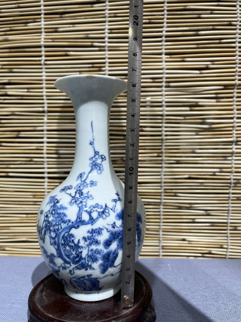 古玩陶瓷青花釉里紅歲寒三友圖撇口瓶拍賣,當(dāng)前價(jià)格6800元