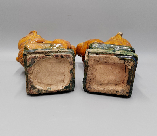 古玩陶瓷清代三彩獅子滾繡球擺件一對拍賣，當前價格1280元