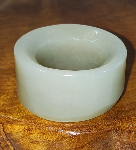 古玩玉器和田玉雕“扳指”拍賣，當前價格618元