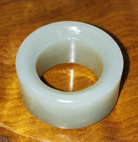 古玩玉器和田玉雕“扳指”拍賣，當前價格618元