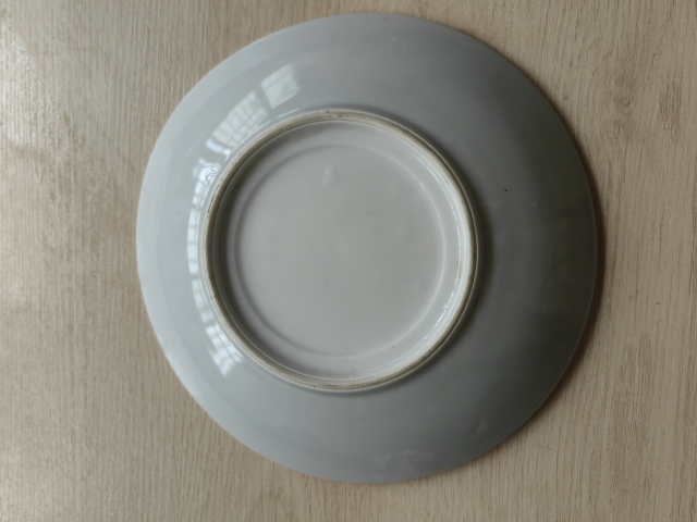 古玩陶瓷梅花紋盤拍賣,當前價格120元