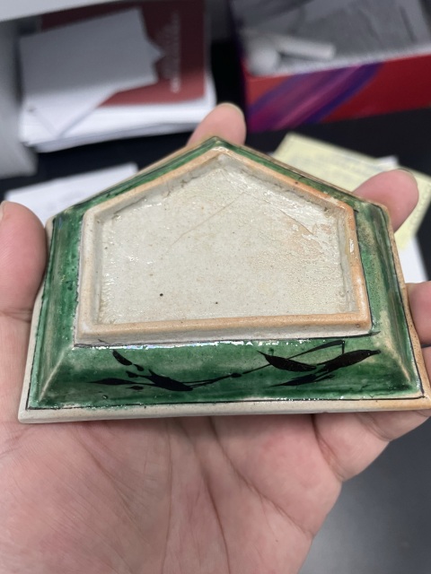 古玩陶瓷清康熙·素三彩梅花紋攢盤拍賣,當前價格550元