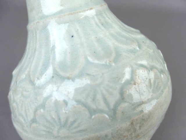 古玩陶瓷青白釉印花盤口瓶拍賣,當前價格3800元