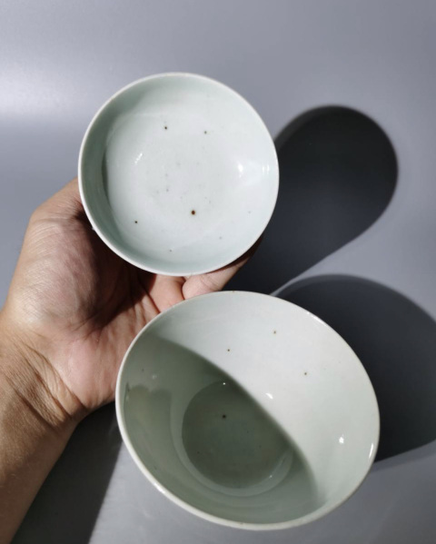 古玩陶瓷粉彩皮球花紋蓋碗拍賣,當前價格3500元
