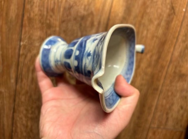 古玩陶瓷青花山水人物紋爵杯拍賣，當前價格2580元
