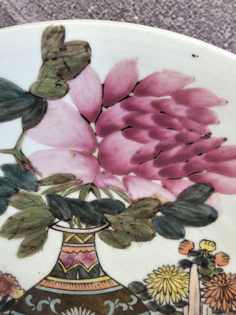 古玩陶瓷名家(戴裕成)淺絳彩博古大盤(底有名款)拍賣,當前價格18888元