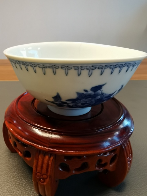 古玩陶瓷大清康熙年製官窯款青花花卉紋茶碗拍賣，當前價格450元