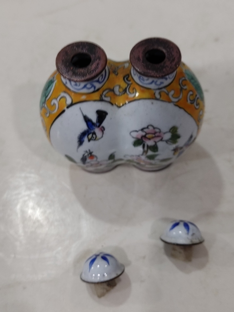 古玩雜項銅胎畫琺瑯鼻煙壺拍賣，當前價格288元