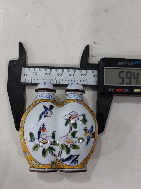 古玩雜項銅胎畫琺瑯鼻煙壺拍賣，當前價格288元
