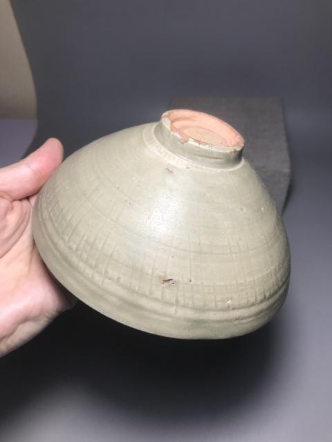 古玩陶瓷宋，珠光青瓷刻花碗拍賣，當前價格1800元