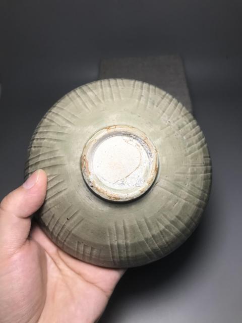 古玩陶瓷宋,同安窯青釉刻花碗拍賣(mài),當(dāng)前價(jià)格2500元