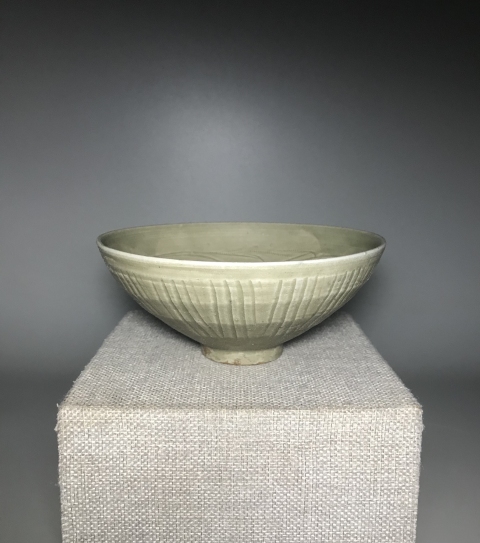 古玩陶瓷宋,同安窯青釉刻花碗拍賣(mài),當(dāng)前價(jià)格2500元