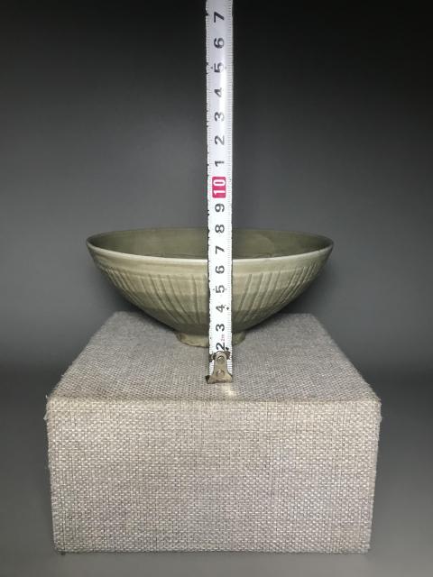 古玩陶瓷宋,同安窯青釉刻花碗拍賣(mài),當(dāng)前價(jià)格2500元