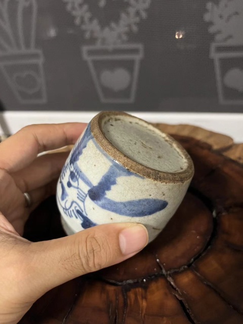 古玩陶瓷清晚期青花山水人物紋水盂拍賣,當(dāng)前價格399元