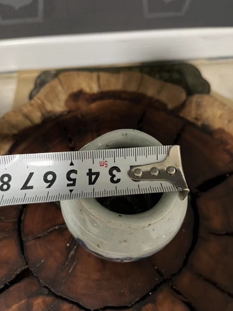 古玩陶瓷清晚期青花山水人物紋水盂拍賣,當(dāng)前價格399元