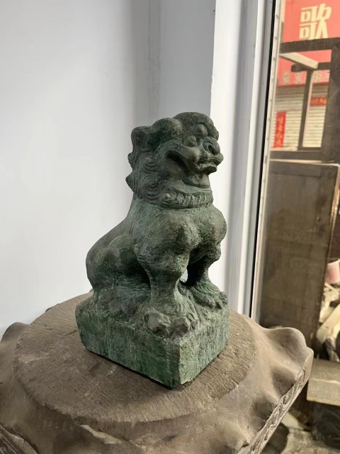 石獅拍賣，當前價格25888元
