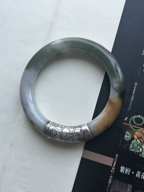 古玩玉器清天然翡翠手鐲拍賣，當(dāng)前價(jià)格9800元