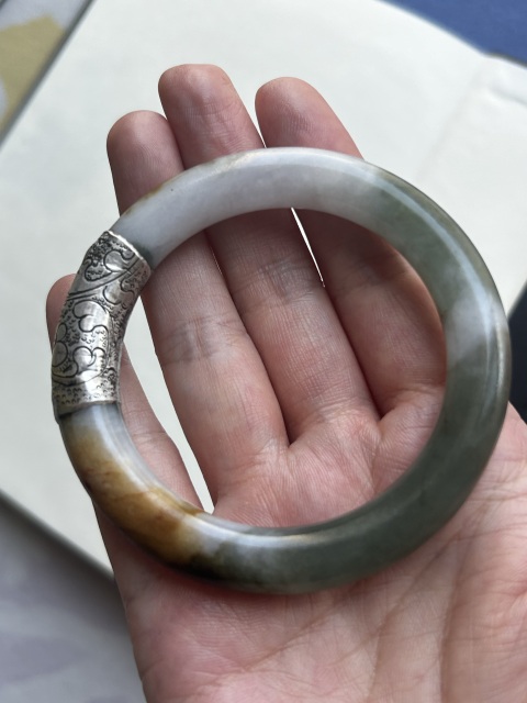 古玩玉器清天然翡翠手鐲拍賣，當(dāng)前價(jià)格9800元