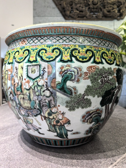 古玩陶瓷五彩人物故事紋畫缸拍賣,當(dāng)前價格38888元