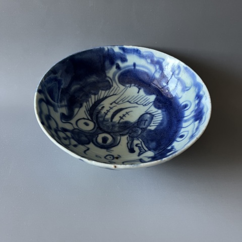 古玩陶瓷過墻龍紋青花碗拍賣,當前價格6800元