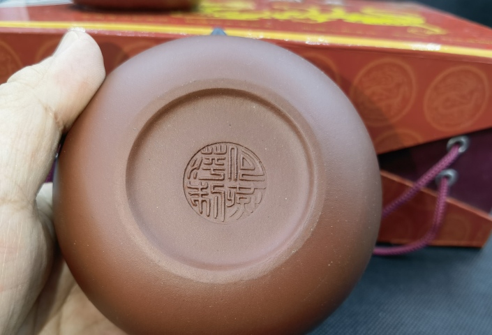 古玩雜項何燕萍 紫砂壺拍賣,當前價格880元