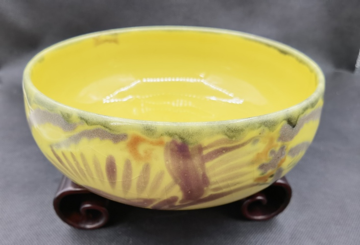 古玩陶瓷日本大正黃釉彩繪鳳紋茶碗拍賣,當前價格498元
