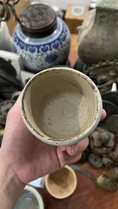 古玩陶瓷明末海波紋白釉香爐拍賣，當前價格999元