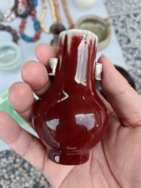古玩陶瓷清中晚郎紅釉貫耳拍賣,當前價格6888元