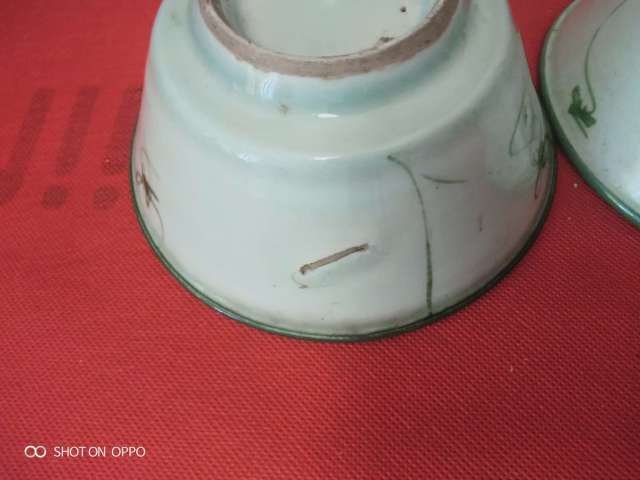 古玩陶瓷釉上彩花卉紋碗拍賣,當(dāng)前價(jià)格98元
