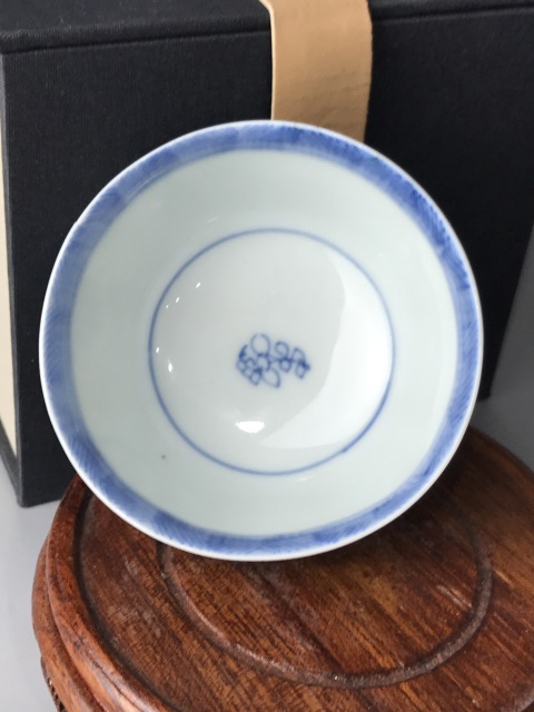 古玩陶瓷(精品主人杯)清康熙·西廂記張生跳墻紋-主人杯拍賣,當(dāng)前價(jià)格1962元