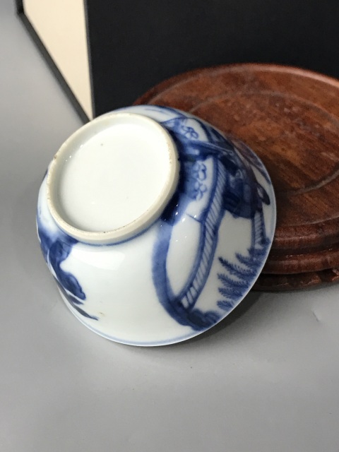 古玩陶瓷(精品主人杯)清康熙·西廂記張生跳墻紋-主人杯拍賣,當(dāng)前價(jià)格1962元