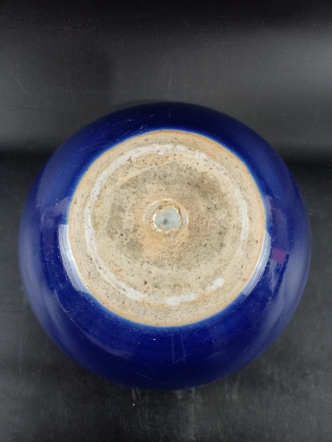 古玩陶瓷【精品】清中期 藍釉香爐【傳世佳品】拍賣,當前價格0元