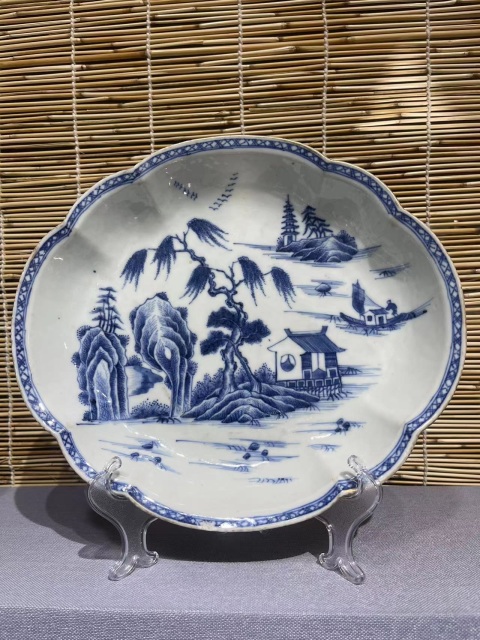 古玩陶瓷青花山水人物紋花口盤拍賣，當前價格3500元
