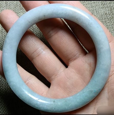 古玩玉器天然翡翠手鐲拍賣，當前價格3600元