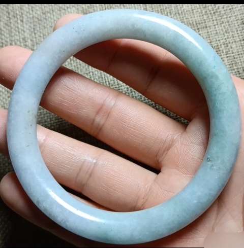古玩玉器天然翡翠手鐲拍賣，當前價格3600元