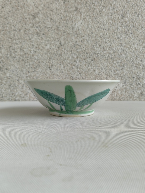 古玩陶瓷廣彩官上加官圖花口碗拍賣,當前價格260元