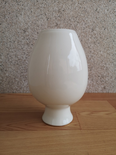古玩陶瓷花鳥(niǎo)紋彩繪瓶拍賣,當(dāng)前價(jià)格260元