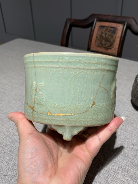 古玩陶瓷龍泉窯青釉香爐拍賣,當前價格28000元