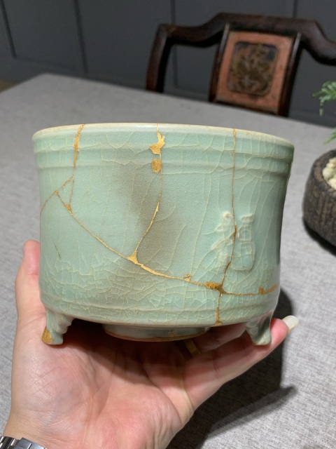 古玩陶瓷龍泉窯青釉香爐拍賣,當前價格28000元