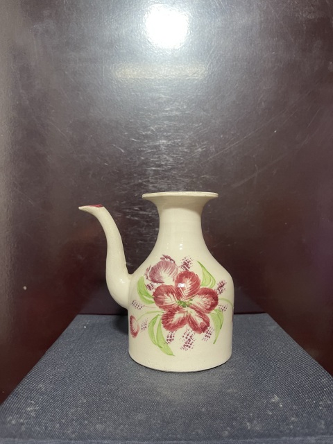 民國(guó)紅綠彩花卉紋茶壺拍賣(mài)，當(dāng)前價(jià)格500元