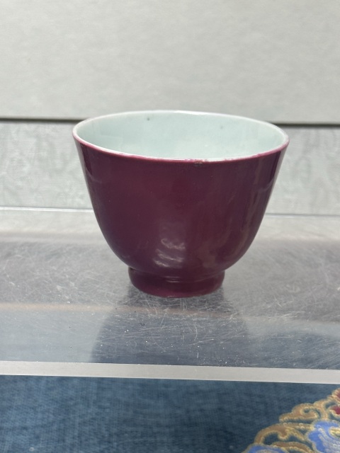古玩陶瓷民國名家胡隆昌造胭脂紅釉杯拍賣，當前價格390元