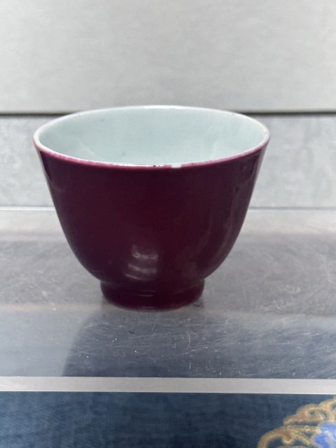 古玩陶瓷民國名家胡隆昌造胭脂紅釉杯拍賣，當前價格390元