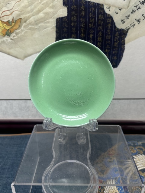 古玩陶瓷民國胡隆昌造精品綠釉盤拍賣，當前價格690元