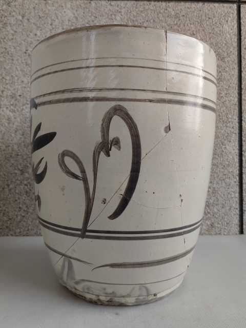 古玩陶瓷磁州窯白地黑花案缸拍賣，當前價格198元