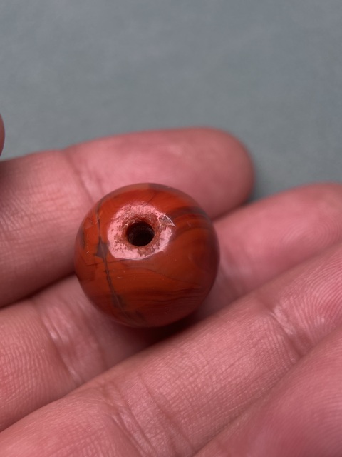 古玩玉器戰國紅鎬瑪瑙珠1拍賣,當前價格14600元